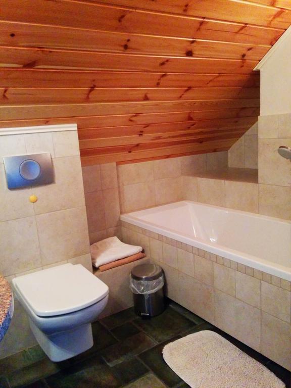 Dom Na Rozcesciu Bed & Breakfast Koniakow Phòng bức ảnh